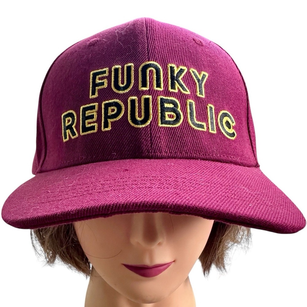 NWOT‎ FUNKY REPUBLIC ADJUSTABLE STRAPBACK BASEBALL HAT/CAP, RED, OUTDOOR/SPORTS